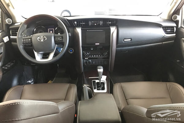 noi-that-fortuner-28v-at-may-dau-so-tu-dong-muaxebanxe-com-7