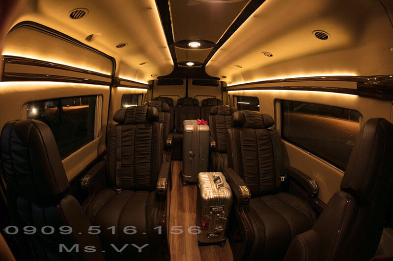 ford-transit-limousine-2020-Xetot-com-12