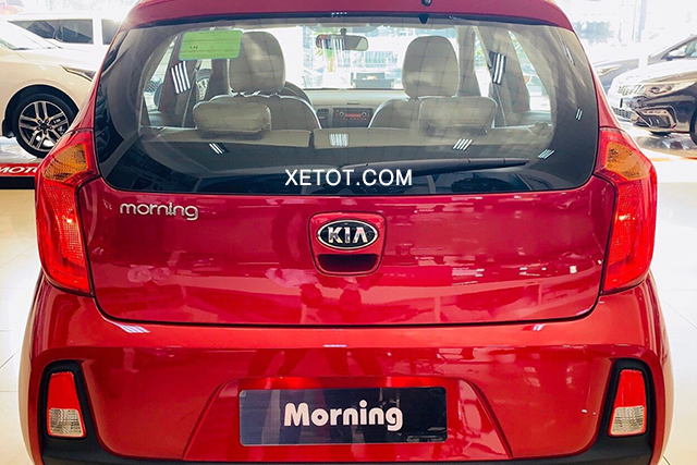 duoi-xe-kia-morning-standard-mt-2020-xetot-com