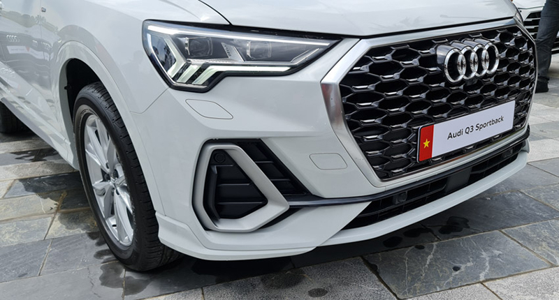 dau-Audi-Q3-Sportback-2020-2021-xetot-com-blog