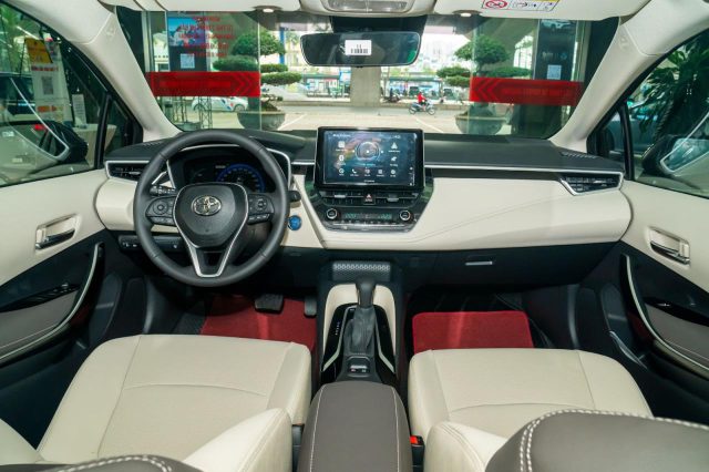 Toyota Corolla Altis 2022 có nội thất mới mẻ.