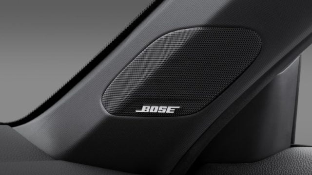 Âm thanh 12 loa Bose mang lại trải nghiệm độc đáo