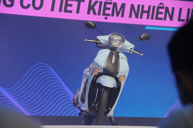 Đánh giá xe Yamaha Janus 2022: Rẻ hơn liệu có “ngon” hơn Honda Vision