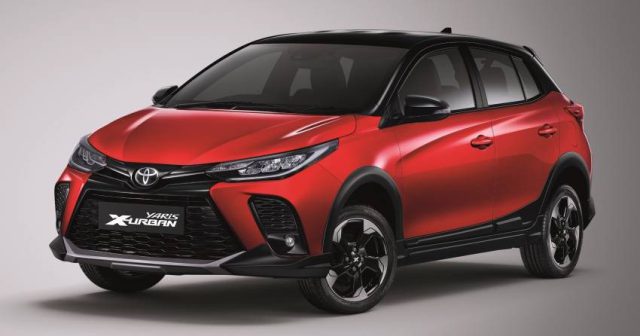 Toyota Yaris 2023: Giá lăn bánh ưu đãi, Đánh giá xe & Thông số