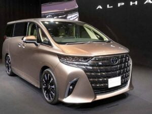 Toyota Alphard 2024: Đánh giá nội ngoại thất, Giá xe khuyến mãi