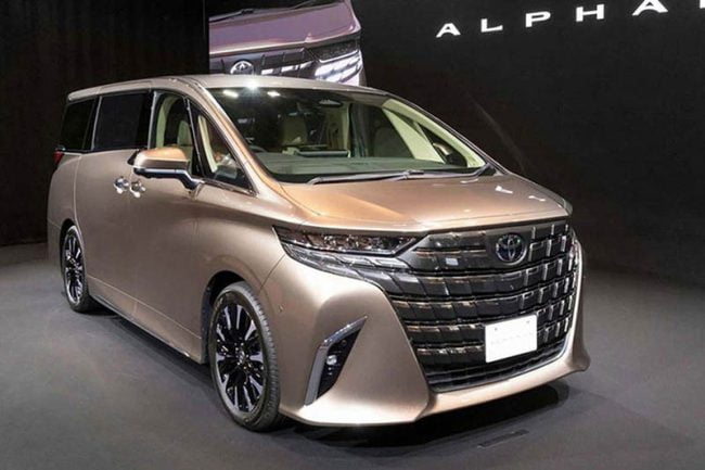 Toyota Alphard 2024: Đánh giá nội ngoại thất, Giá xe khuyến mãi