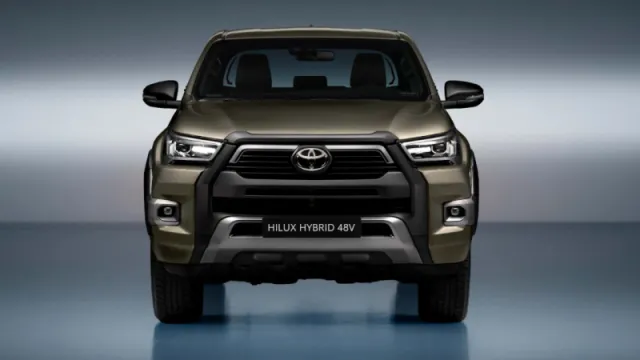 Chi tiết Toyota Hilux Hybrid 2024, ra mắt cạnh tranh Ranger Hybrid