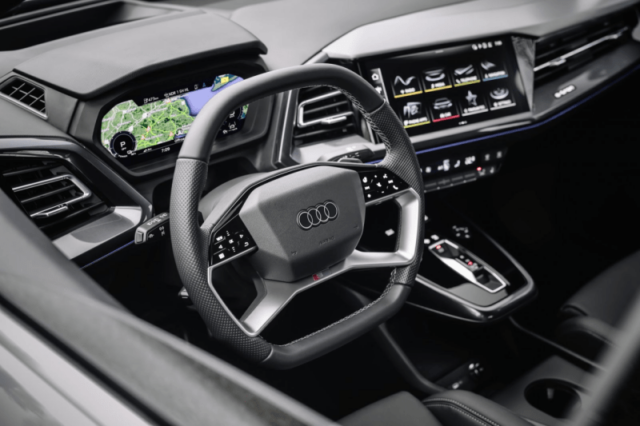 Chi tiết xe Audi Q4 e-tron 2024: Diện mạo thời thường, nâng cấp khả năng di chuyển