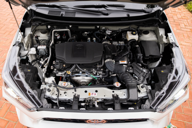 VinFast VF6 và Toyota Yaris Cross: Xe SUV giá  từ 600 đến 800 triệu chọn xe điện hay xăng?